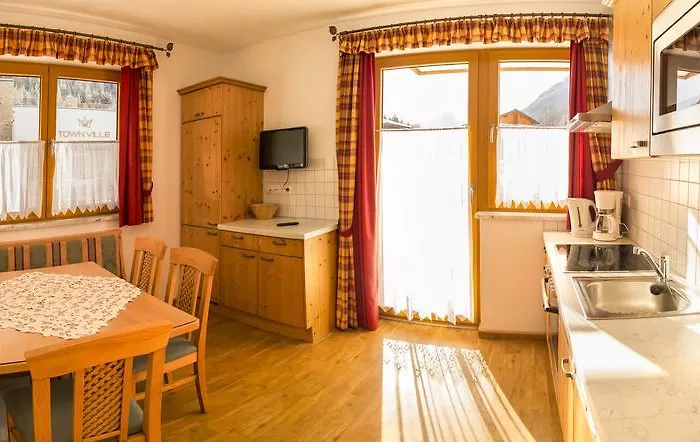 Flachauer Bergkristall Appartement *